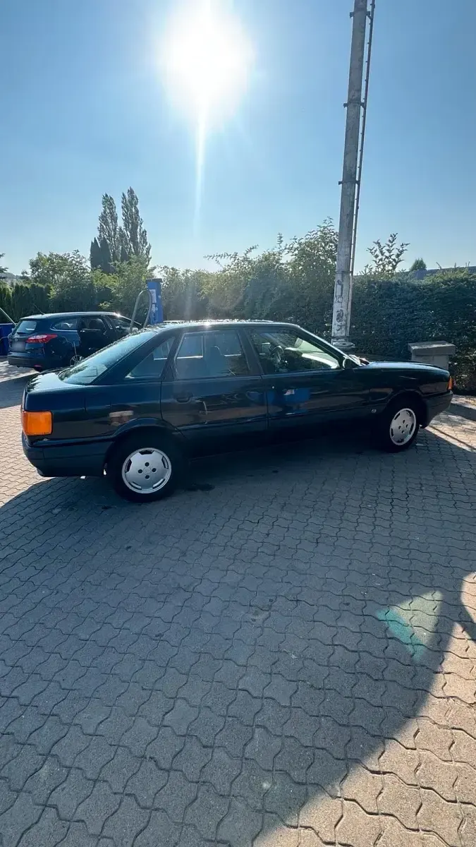 Gebraucht Audi 80 95 PS (69 kW) 1991 Blau Limousine