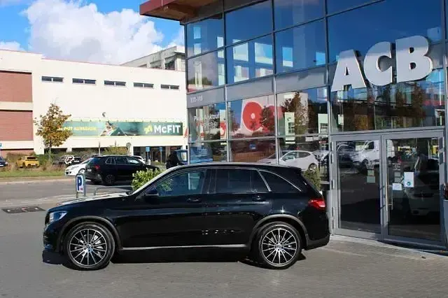 Gebraucht Mercedes GLC250 AMG 211 PS (155 kW) 2017 Schwarz SUV