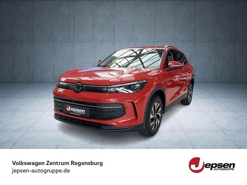 Rot Gebraucht 2025 VW Tiguan R SUV | 51.270 € (Guter Preis) - Bild 1/4