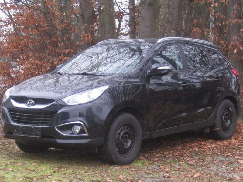 Schwarz Gebraucht 2010 Hyundai ix35 Comfort SUV | 5.250 € (Guter Preis) - Bild 1/4