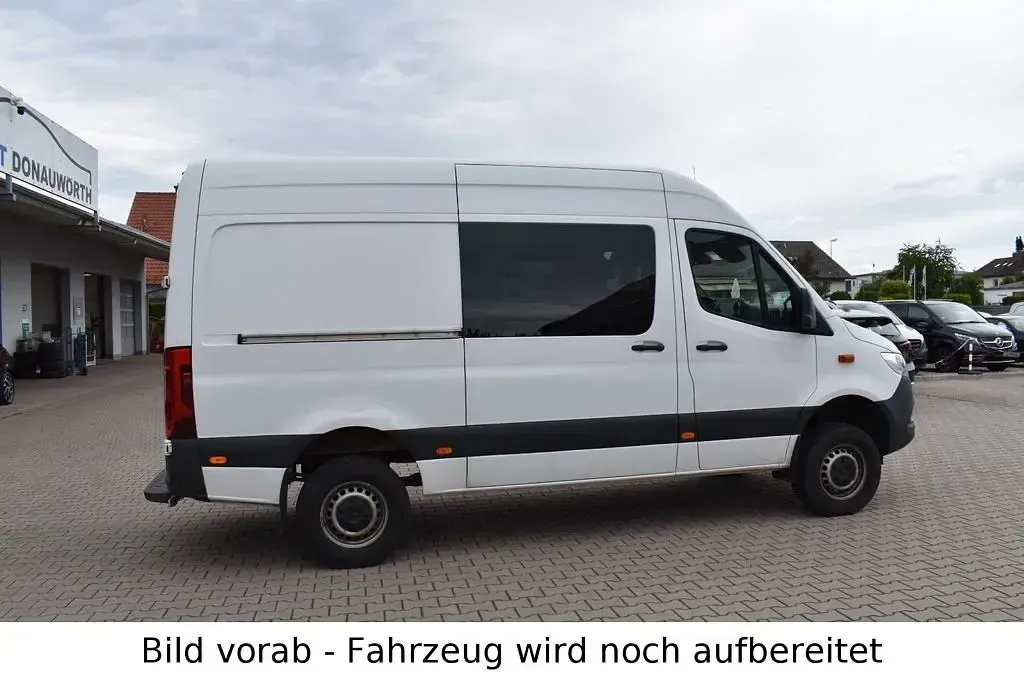 Gebraucht Mercedes Sprinter 163 PS (119 kW) 2021 Weiß Van