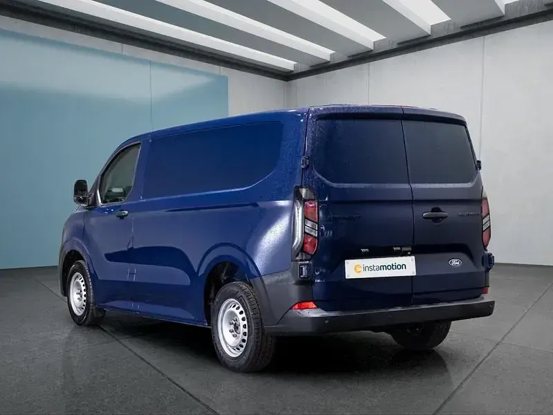 Używany Ford Transit Custom 110 KM (80 kW) 2025 Niebieski Sedan/Limuzyna