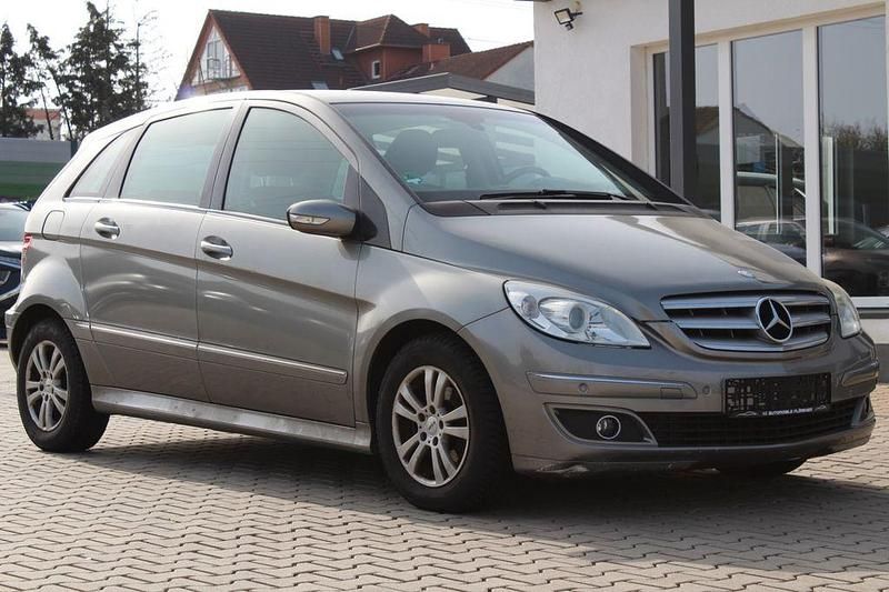 Gebraucht Mercedes B170 116 PS (85 kW) 2008 Grau Van / Kleinbus