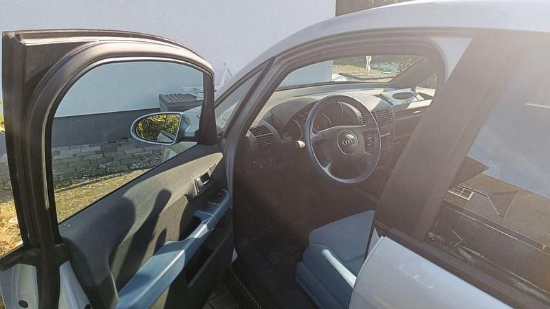 Gebraucht Audi A2 Comfort 75 PS (55 kW) 2004 Silber Kleinwagen