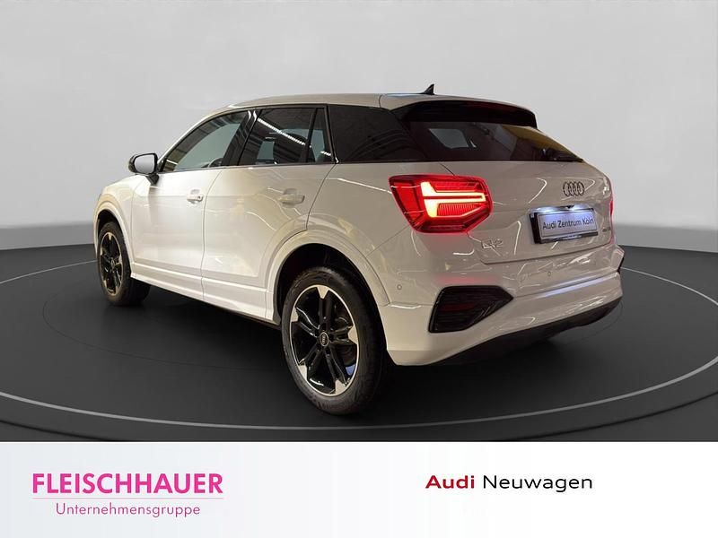 Neu Audi Q2 Advanced Plus 150 PS (110 kW) 2026 Weiss SUV