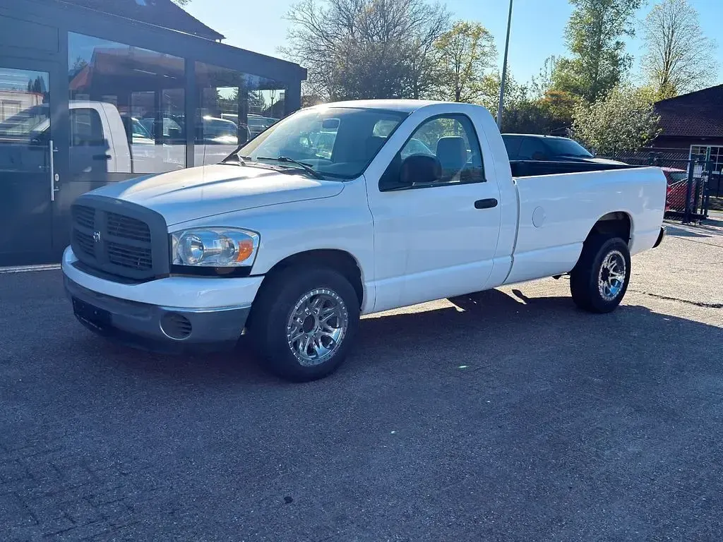 Usata Dodge Ram 345 CV (253 kW) 2007 Bianco Pick-up