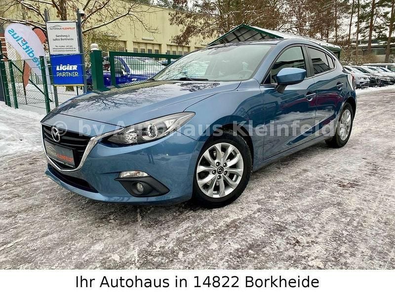 Blau Gebraucht 2016 Mazda 3 Center-Line Limousine | 13.990 € (Fairer Preis) - Bild 1/4