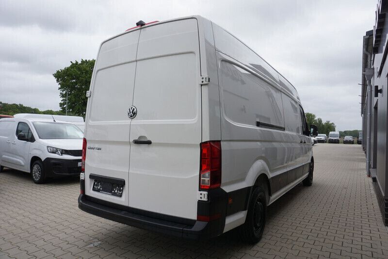 Gebraucht VW Crafter 140 PS (102 kW) 2022 Weiss Van