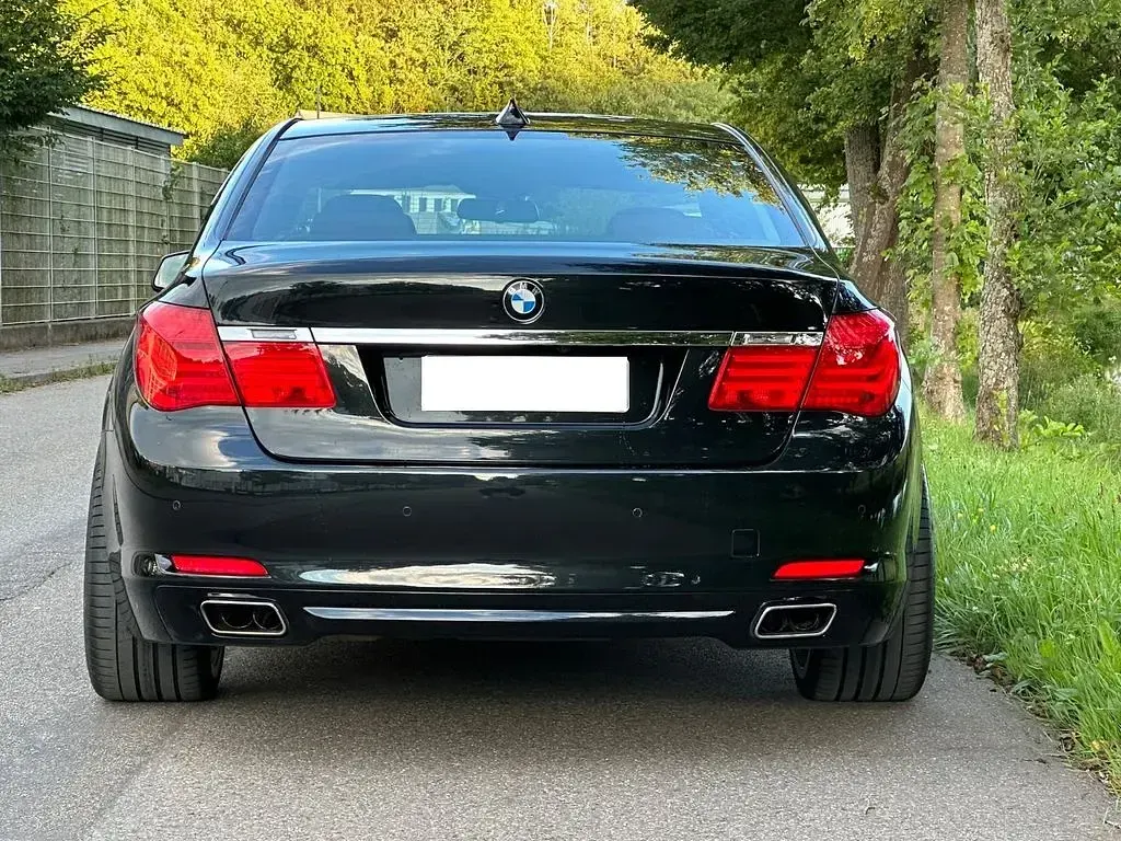Gebraucht BMW 730 245 PS (180 kW) 2009 Schwarz Limousine