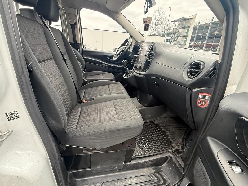 Gebraucht Mercedes Vito 140 PS (102 kW) 2016 Weiß Van