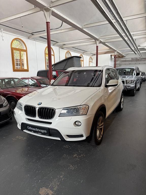 Weiß Gebraucht 2013 BMW X3 Sport Line SUV | 9.990 € (Superpreis) - Bild 1/4