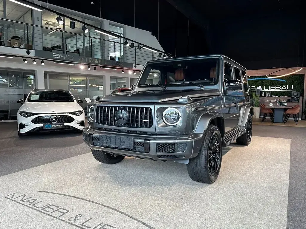 Gebraucht Mercedes G400 AMG line 330 PS (242 kW) 2022 Grau SUV