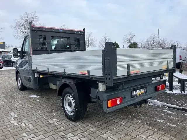 Usata Renault Master 131 CV (96 kW) 2022 Grigio Monovolume