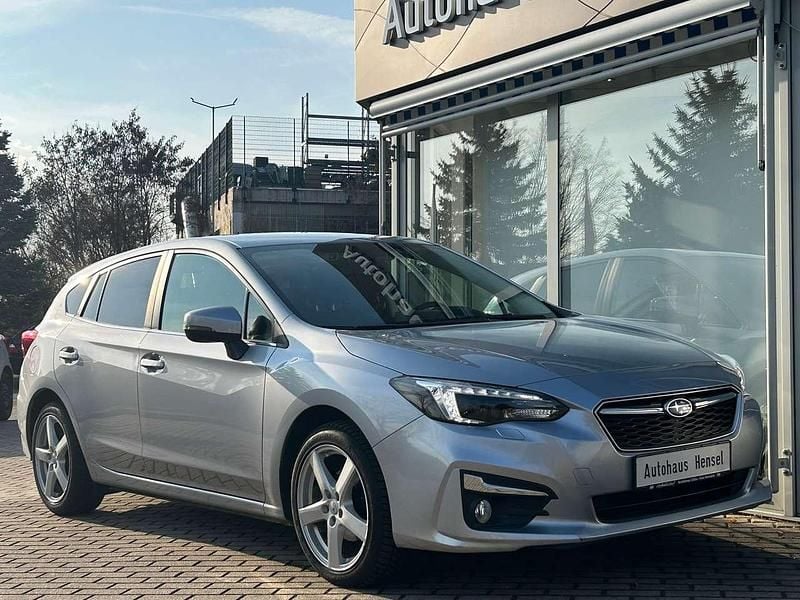 Gebraucht Subaru Impreza Comfort 156 PS (114 kW) 2019 Ice silver Limousine