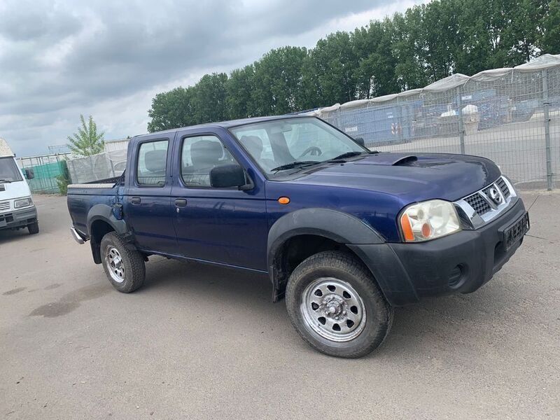 Blau Gebraucht 2004 Nissan PickUp Abholung | 4.599 € - Bild 1/4