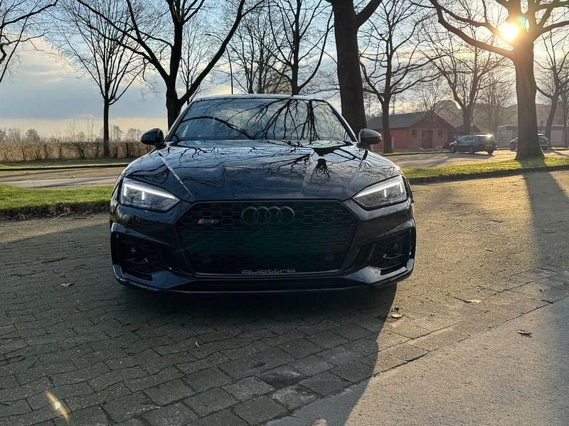 Gebraucht Audi RS5 Ambiente 450 PS (330 kW) 2019 Schwarz Coupé