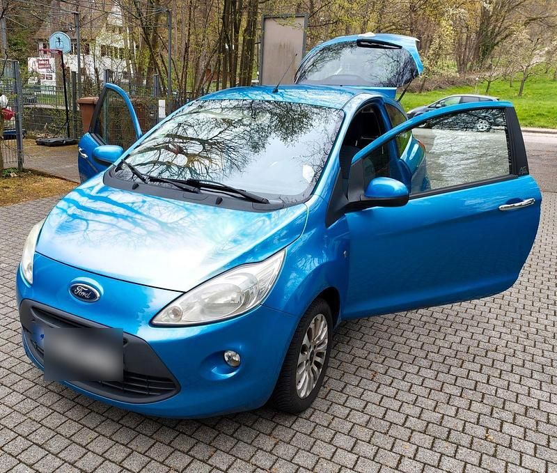 Gebraucht Ford Ka Titanium 69 PS (50 kW) 2010 Blau Kleinwagen