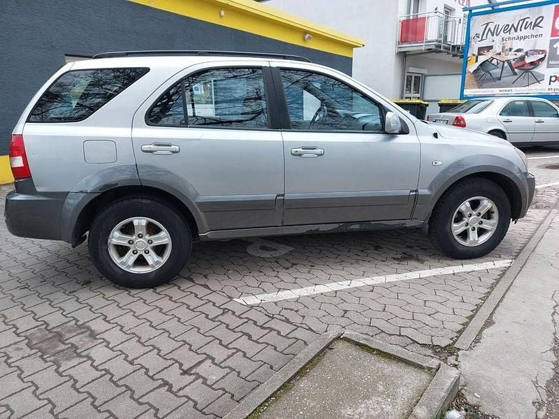 Gebraucht Kia Sorento 140 PS (102 kW) 2006 Silber SUV