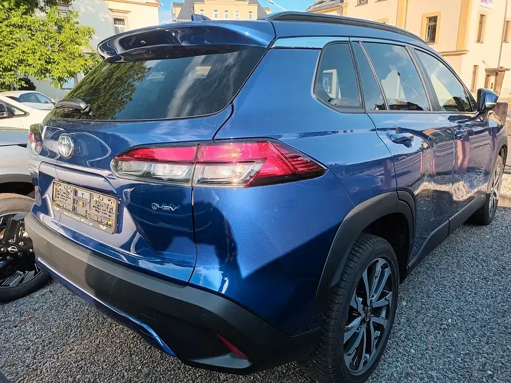 Gebraucht Toyota Corolla Cross Team 140 PS (102 kW) 2024 Blau SUV