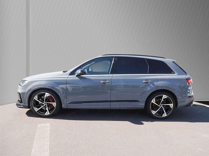 Gebraucht Audi SQ7 Competition 507 PS (372 kW) 2023 Nardograu SUV