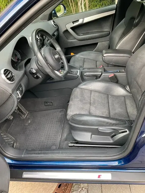 Gebraucht Audi A3 S-Line 125 PS (91 kW) 2012 Blau Kleinwagen