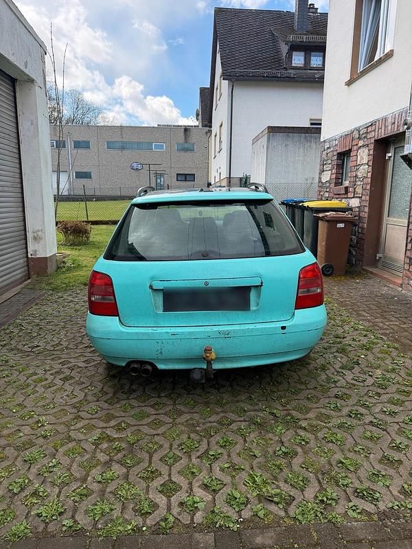 Usata Audi A4 Basis 116 CV (85 kW) 2000 Station wagon