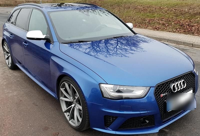 Blau Gebraucht 2013 Audi RS4 Advanced Kombi | 32.900 € (Teuer) - Bild 1/4