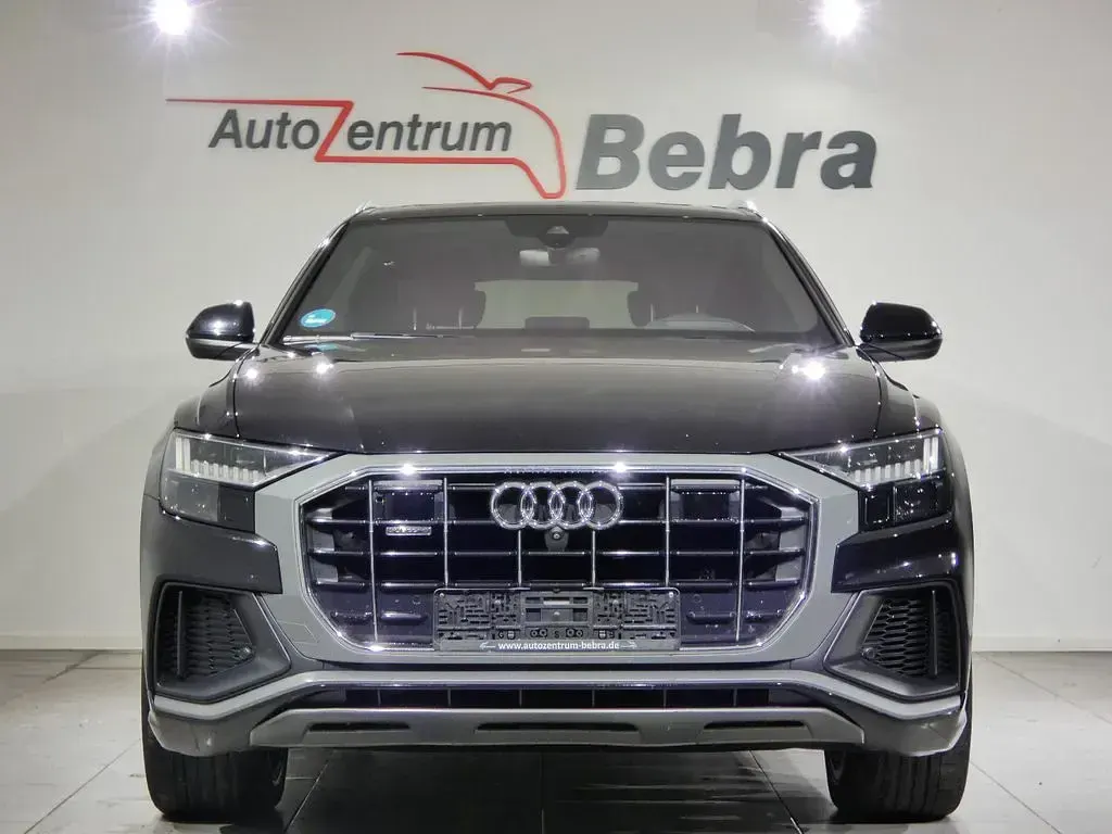 Gebraucht Audi Q8 S-Line 286 PS (210 kW) 2018 Orcaschwarz/deep black SUV