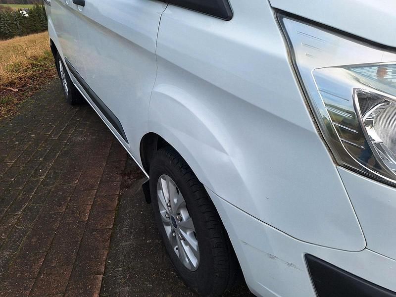 Usata Ford Transit Custom 101 CV (74 kW) 2014 Bianco Monovolume