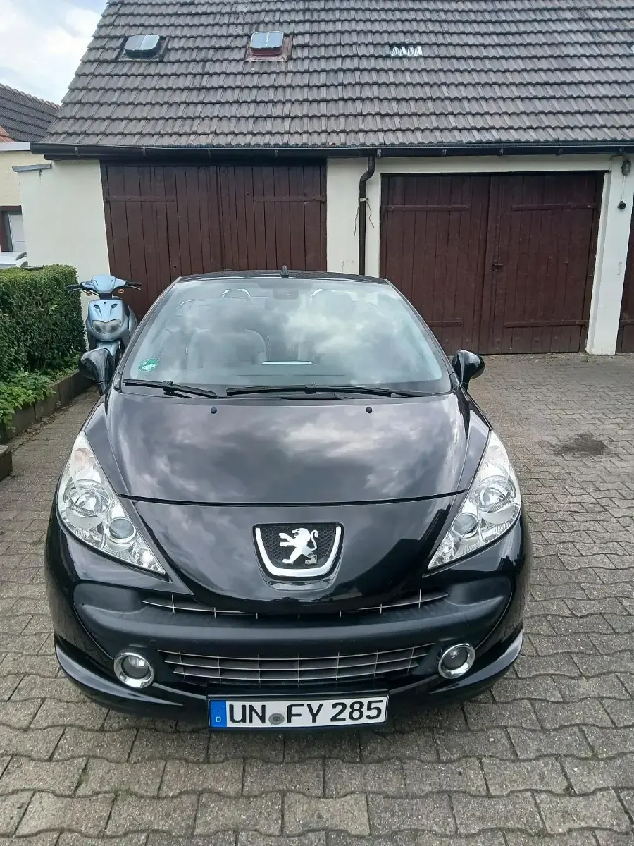 Gebraucht Peugeot 207 CC 2008 Schwarz Cabrio