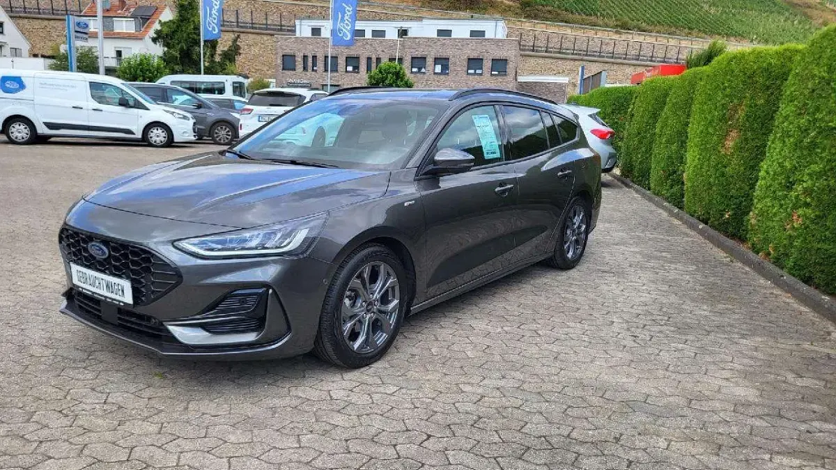 Gebraucht Ford Focus ST-Line 125 PS (91 kW) 2024 Other Kombi