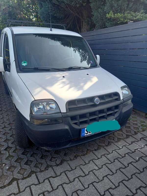 Weiß Gebraucht 2002 Fiat Doblò Van / Kleinbus | 3.500 € (Teuer) - Bild 1/1