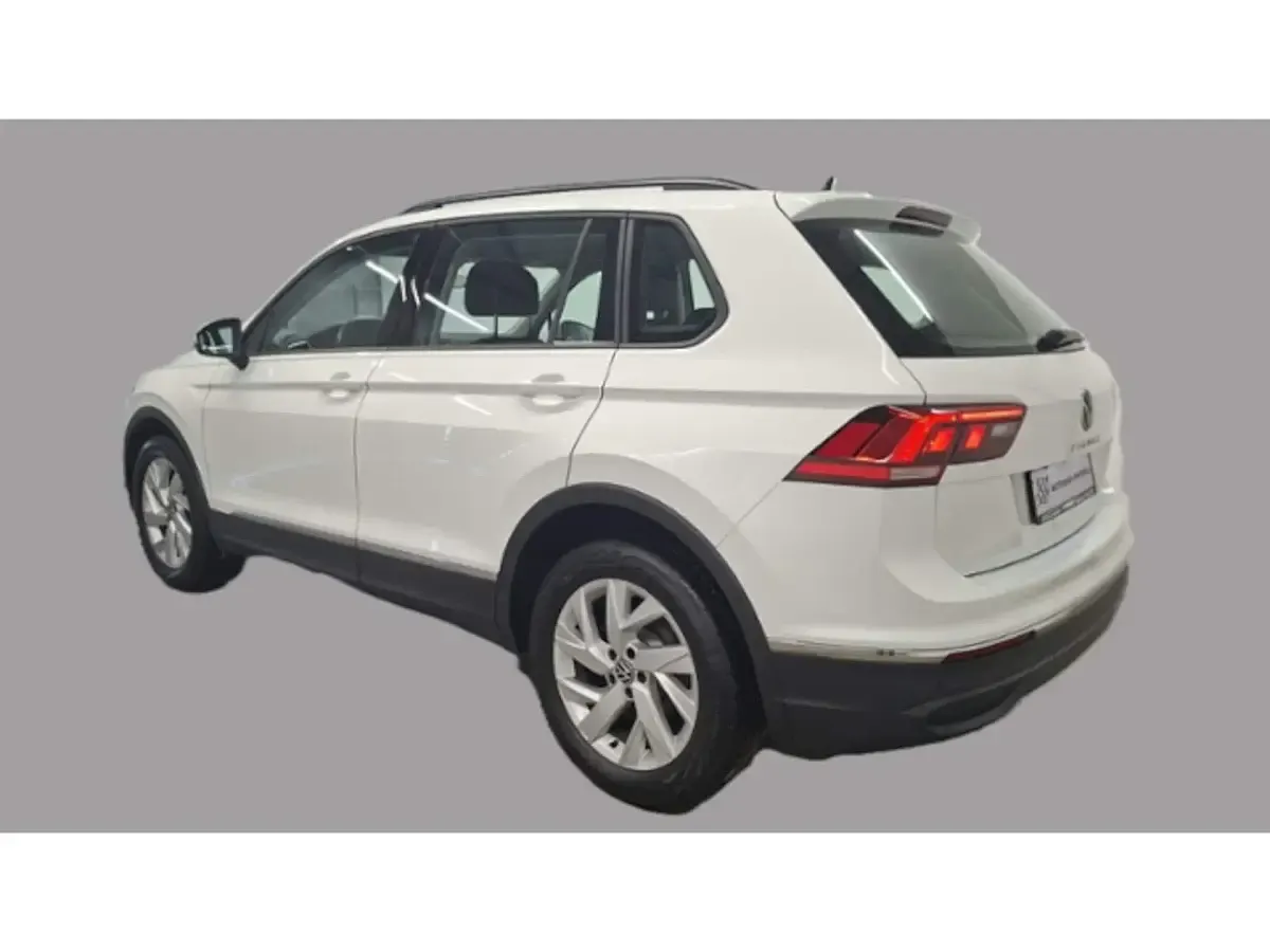 Gebraucht VW Tiguan Life 150 PS (110 kW) 2022 Weiß SUV