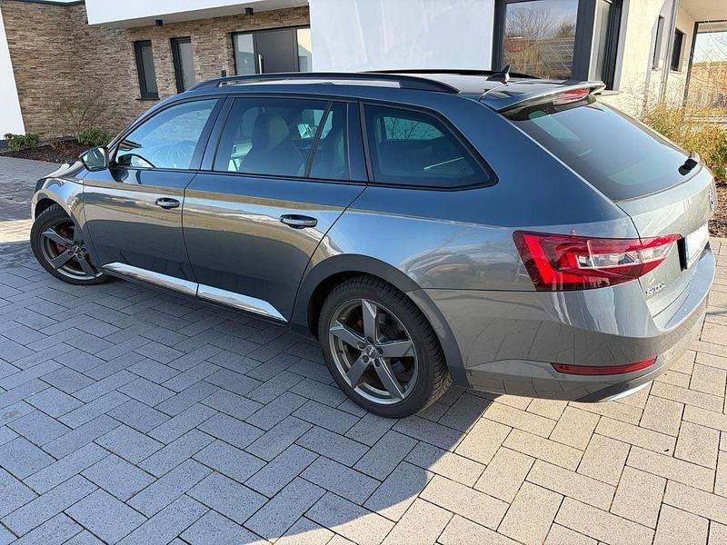Verwunderlich Superb Skoda Gebraucht Bild