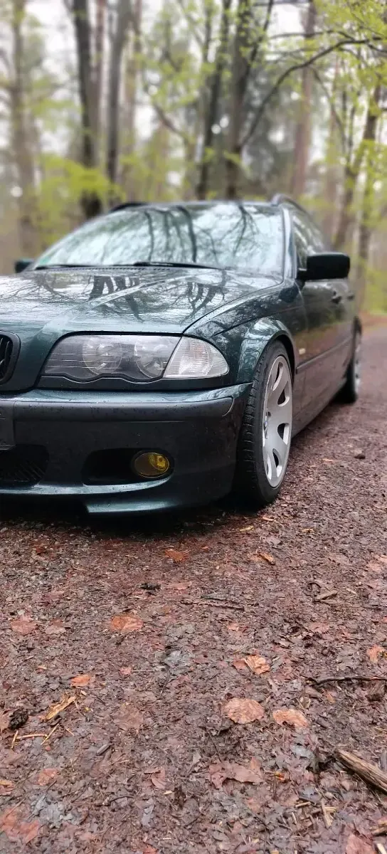 Gebraucht BMW 320 M Sport 170 PS (125 kW) 2001 Grün Kombi