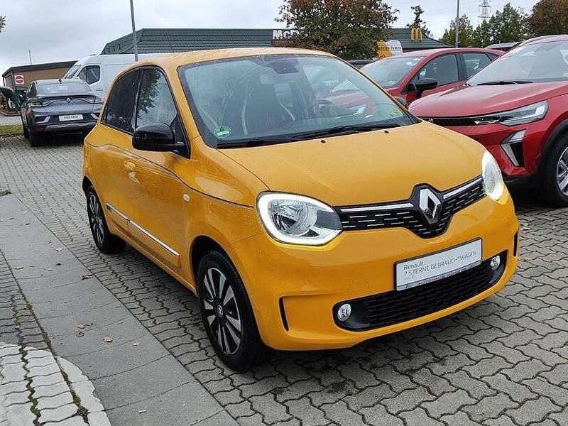 Gebraucht Renault Twingo 60 kW (82 PS) 2023 Mangogelb Kleinwagen