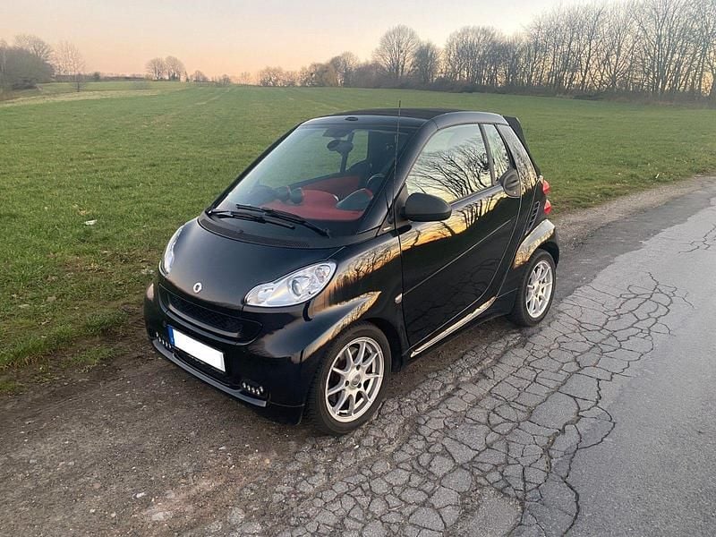 Schwarz Gebraucht 2011 Smart ForTwo Cabrio Cabrio | 5.500 € (Fairer Preis) - Bild 1/4