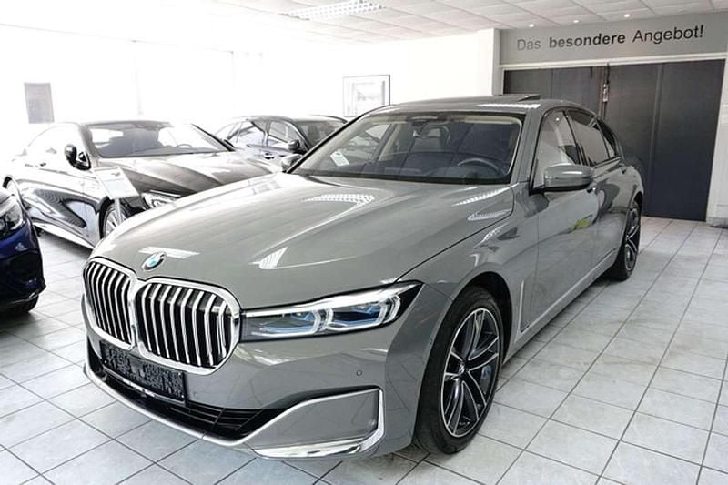 Second-hand BMW 740 Performance 320 CP (235 kW) 2020 Gri Berlinǎ