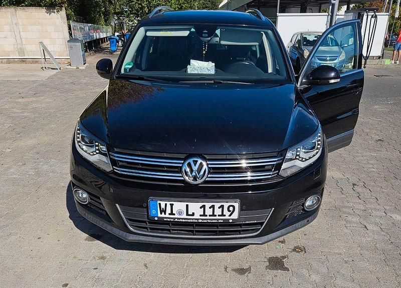 Schwarz Gebraucht 2014 VW Tiguan Sportline SUV | 13.800 € (Fairer Preis) - Bild 1/4