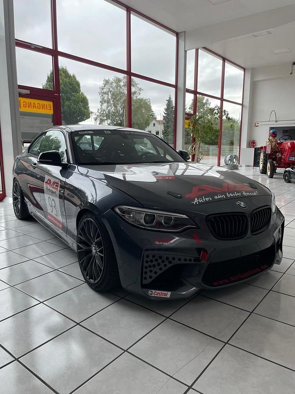 Gebraucht BMW M235 Basis 333 PS (244 kW) 2014 Grau Coupé