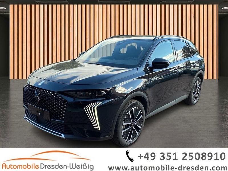Schwarz lackierung schwarz perla nera/me (metallic) Gebraucht 2024 DS Automobiles DS7 Crossback Rivoli SUV | 30.980 € (Guter Preis) - Bild 1/4