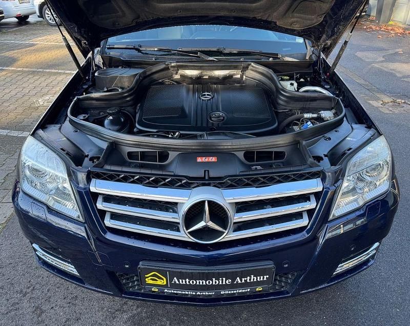 Gebraucht Mercedes GLK220 170 PS (125 kW) 2011 Blau SUV