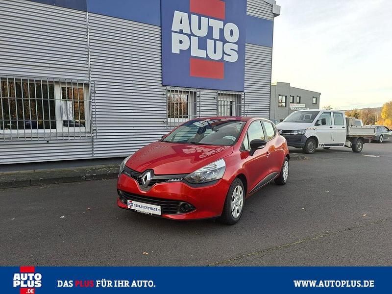Gebraucht Renault Clio IV Life 73 PS (53 kW) 2016 Rot Limousine