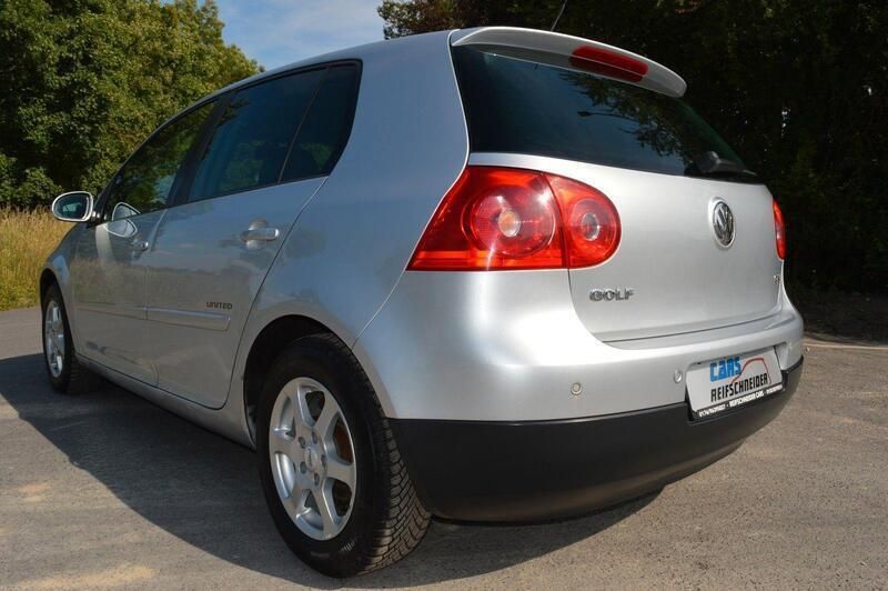 Gebraucht VW Golf V United 140 PS (102 kW) 2008 Silber Kleinwagen
