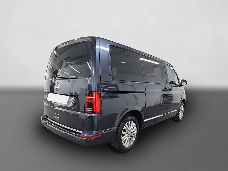Second-hand VW Multivan Generation Six 199 CP (146 kW) 2020 Albastru Monovolum