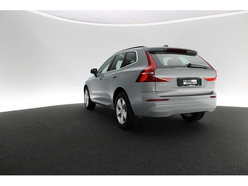 Gebraucht Volvo XC60 Core 197 PS (144 kW) 2023 Grau SUV