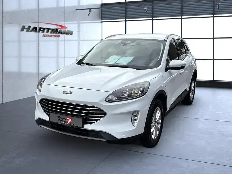 Gebraucht Ford Kuga Titanium 225 PS (165 kW) 2022 Frostweiß SUV