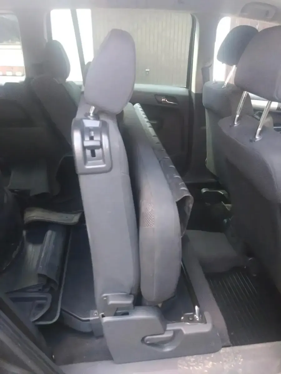 Gebraucht Opel Zafira Family 145 PS (106 kW) 2012 Grau Van / Kleinbus