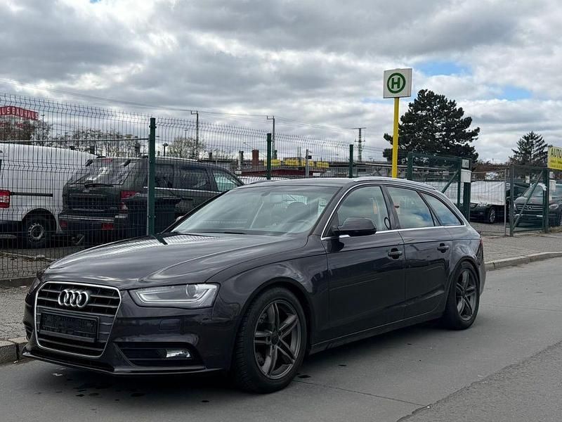 Gebraucht Audi A4 Ambition 170 PS (125 kW) 2012 Grau Kombi