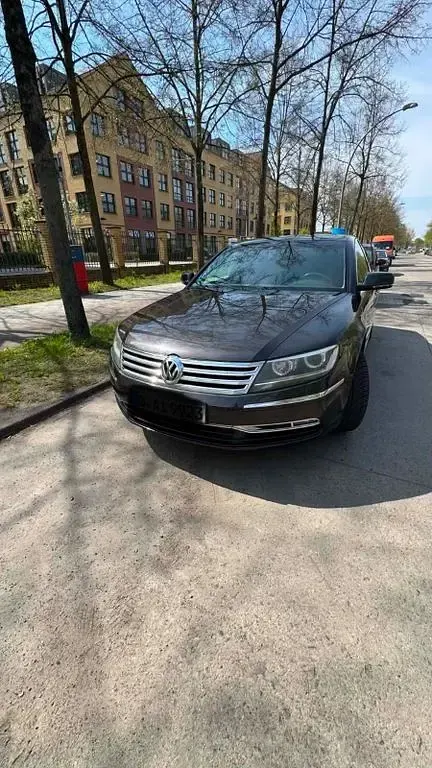 Occasion VW Phaeton 239 ch (175 kW) 2012 Marron Berline